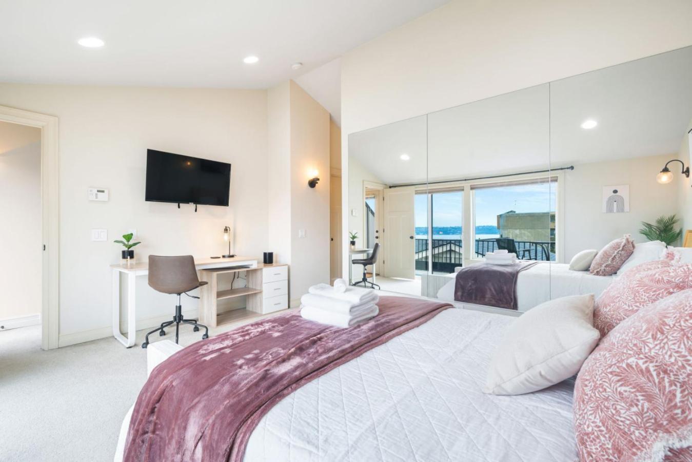 3br 2ba Kinnear Townhouse In Queen Anne, Holiday home *